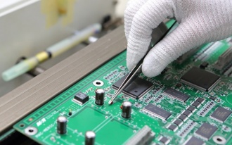Quy Trình Gia Công PCB Hiện Đại: Từ Thiết Kế Đến Thành Phẩm